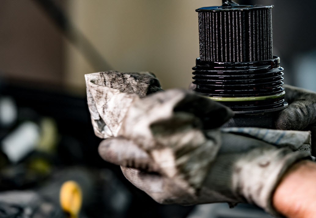 Car Engine Oil Filter Replacement