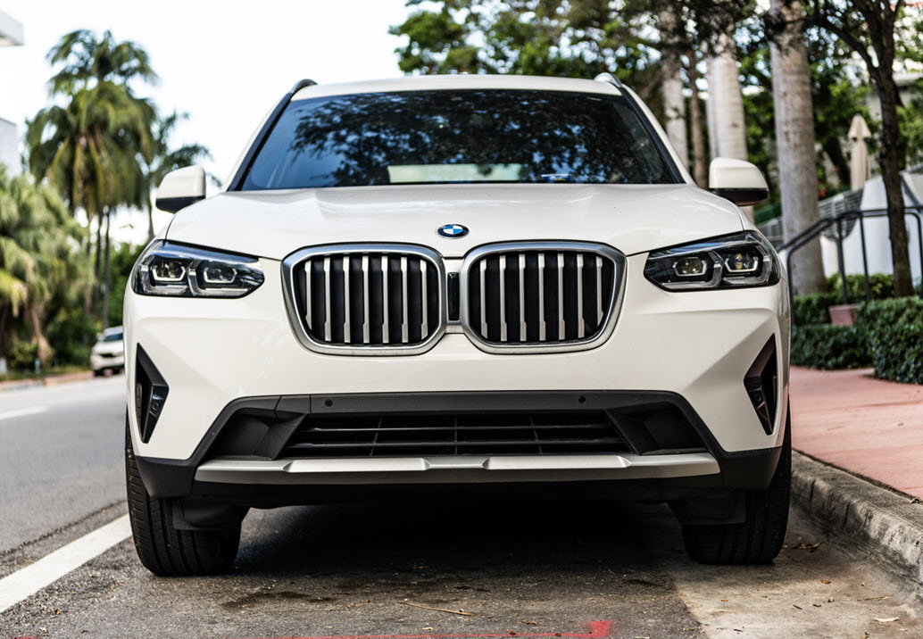 White BMW X3 Car